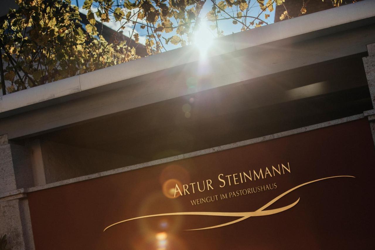 Hotel Weingut Pastoriushaus - Artur Steinmann Sommerhausen Exteriér fotografie